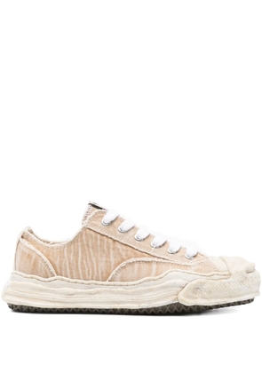 Maison MIHARA YASUHIRO canvas low top sneakers - Neutrals