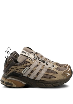 adidas Adistar trainers - Brown