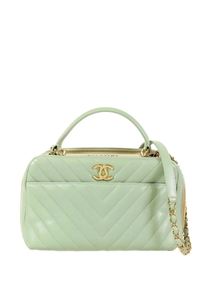 CHANEL Pre-Owned 2018 Medium Chevron Lambskin Trendy CC Bowling Bag satchel - Green