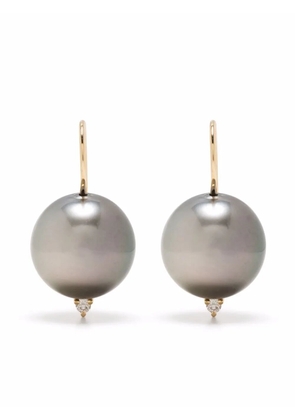 Mizuki 14kt gold diamond pearl earrings