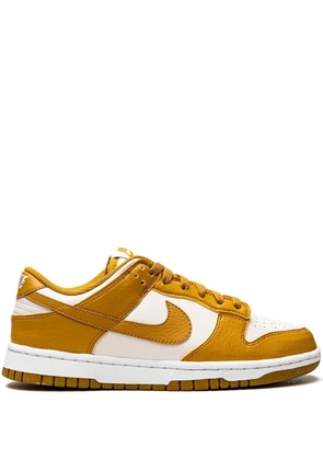 Nike Dunk Low Next Nature 'Gold/Phantom' sneakers - White
