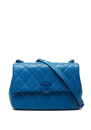 CHANEL Pre-Owned 2020-2021 diamond-quilted shoulder bag - Blue