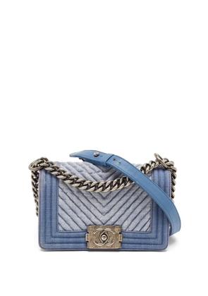 CHANEL Pre-Owned small Boy Chanel shoulder bag - Blue