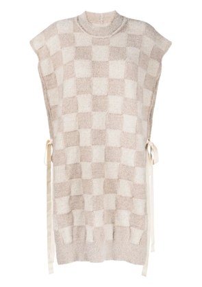 Uma Wang checkerboard-pattern knitted vest - Neutrals