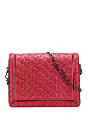 Bottega Veneta Pre-Owned 2012-2025 Nappa Intrecciato Microstud Montebello crossbody bag - Red
