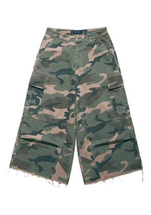 Mainless camouflage print trousers - Green