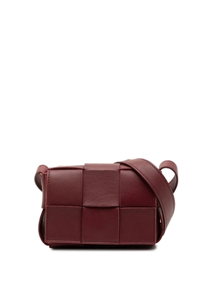 Bottega Veneta Pre-Owned 2021-2025 Candy Nappa Intrecciato Cassette crossbody bag - Red