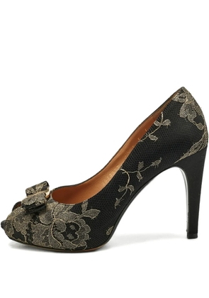 Ferragamo Pre-Owned peep-toe lace-detail pumps - Black