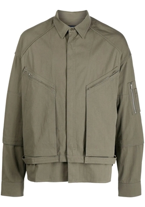 Juun.J tilted zip-pockets shirt jacket - Green