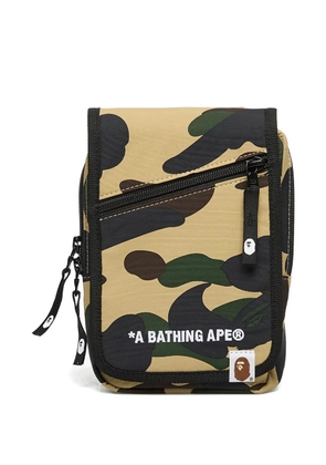 A BATHING APE® 1St Camo messenger bag - Neutrals