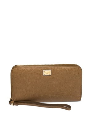 Dolce & Gabbana Pre-Owned 2024 zip-up wallet - Brown