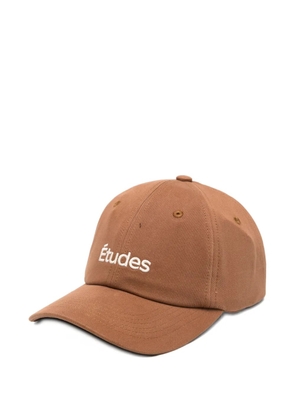 Études Studio logo-embroidered baseball cap - Brown