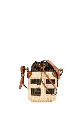 Fendi Pre-Owned 2018-2025 Nano Zucca Straw and Canvas Step Out Bag bucket bag - Brown