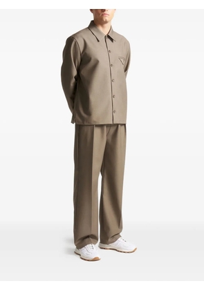 Manière De Voir Dorian pleat-detail trousers - Green