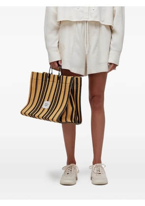 Osklen embroidered drawstring shorts - White