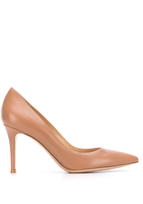Gianvito Rossi pointed toe pumps - Neutrals