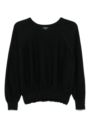 CHANEL Pre-Owned 2010's logo-plaque sweater - Black