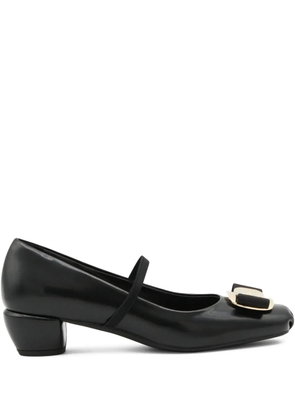 Ferragamo 40mm New Vara buckle strap pumps - Black