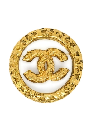 CHANEL Pre-Owned 1995 Medallion brooch pin - Gold