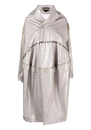 Comme Des Garçons asymmetric embossed raincoat - Grey
