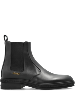 Versace Greca-trim leather Chelsea boots - Black