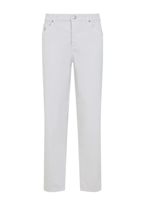 Brunello Cucinelli logo-patch straight-leg jeans - White
