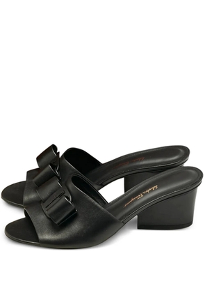 Ferragamo Pre-Owned Valery leather logo-plaque sandals - Black