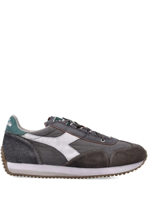 Diadora suede-panel sneakers - Grey