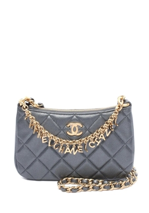 CHANEL Pre-Owned 2021 logo-charm shoulder bag - Grey