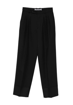 Frenken Crag pleated cuffed trousers - Black