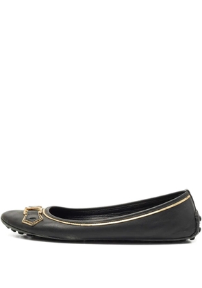Louis Vuitton Pre-Owned Oxford leather buckle-detail ballet flats - Black