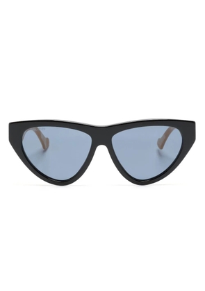Gucci Eyewear cat-eye frame sunglasses - Black