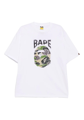 A BATHING APE® graphic-printed T-shirt - White
