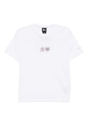 NEW ERA CAP logo-embroidered T-shirt - White
