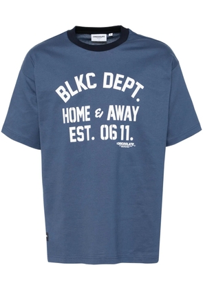 CHOCOOLATE graphic-print t-shirt - Blue