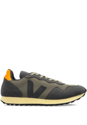 VEJA panelled suede trainers - Green