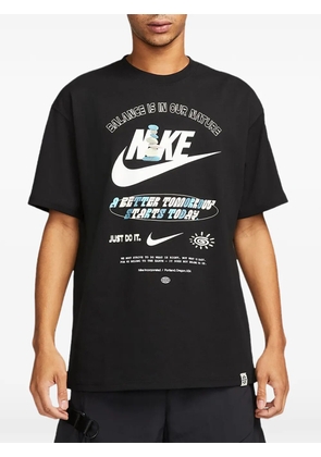 Nike graphic-print T-shirt - Black