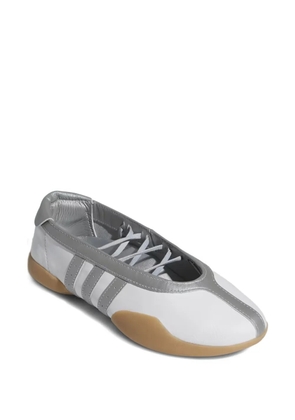 adidas Taekwondo Mei 'Cloud White/Silver Metallic/Gum' sneakers