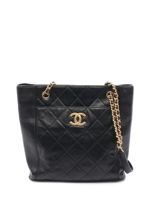 CHANEL Pre-Owned 2020 CC Quilted Lambskin Front Pocket Shopping Tote satchel - Black