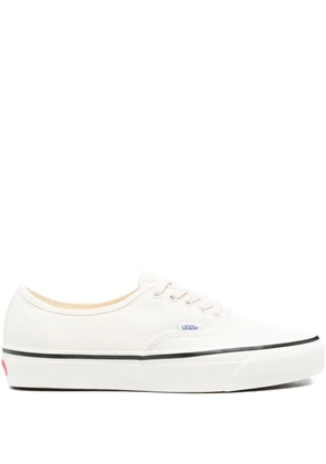 Vans canvas sneakers - White