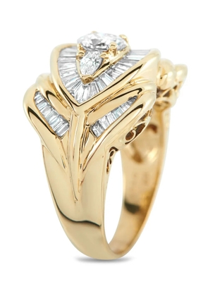 LB Exclusive 18K yellow gold diamond ring