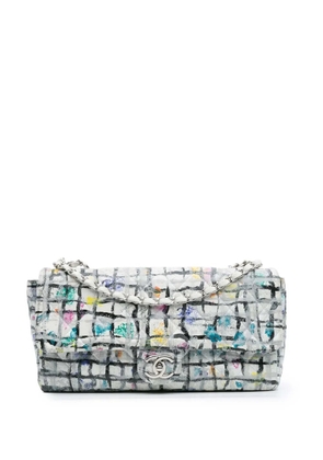 CHANEL Pre-Owned 2014 Medium Calfskin Hand Painted Graffiti Flap shoulder bag - White