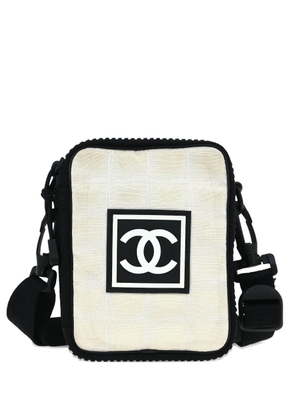 CHANEL Pre-Owned 2003-2004 Travel Line mini bag - Neutrals