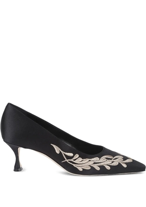 Manolo Blahnik embroidered-detailing pointed-toe pumps - Black