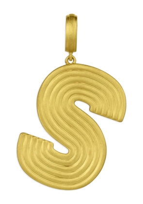 Leigh Maxwell 18K yellow gold ridged S pendant