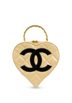 CHANEL Pre-Owned 1995 CC patch heart vanity handbag - Yellow
