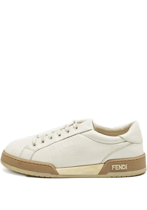 Fendi Pre-Owned leather low-top sneakers - White