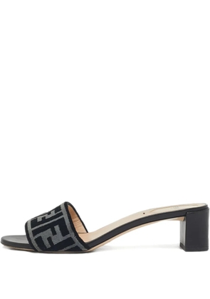 Fendi Pre-Owned Ff-motif block-heel sandals - Black