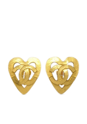 CHANEL Pre-Owned 1995 CC heart clip-on earrings - Gold