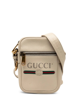 Gucci Pre-Owned 2000-2015 Mini Grained Calfskin Logo crossbody bag - White